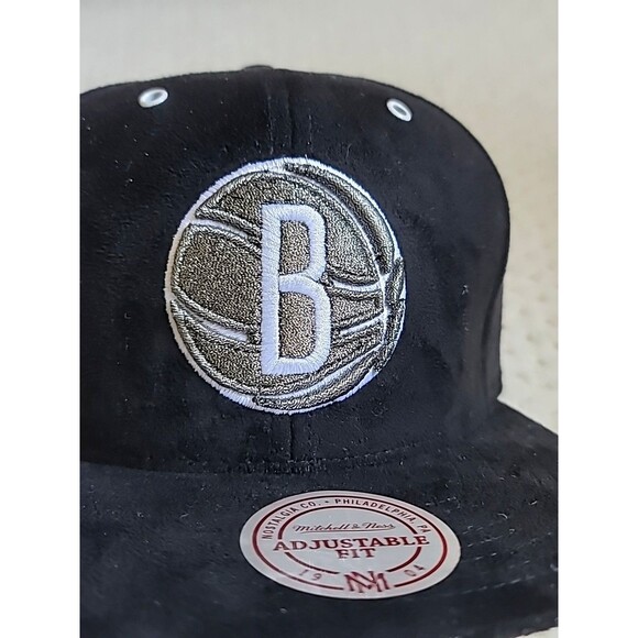 NWT Brooklyn Nets Mitchell & Ness Oreo Hook Up Snapback Black Faux suede hat cap - Picture 3 of 7